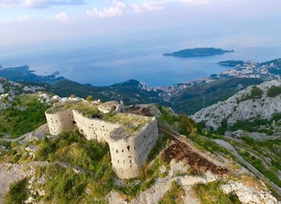 montenegro/budva/landmark/fort-kosmac