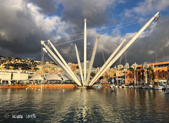 italy/genoa/landmark/bigo