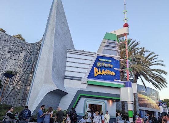 california/anaheim/landmark/buzz-lightyear-astro-blasters