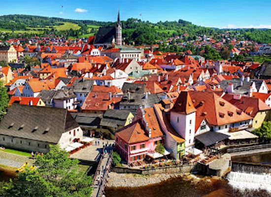 czechia/cesky-krumlov/landmark/unios-tourist-service