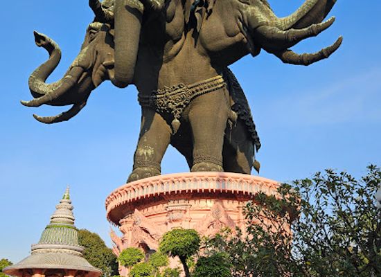 thailand/samut-prakan/landmark/the-erawan-museum