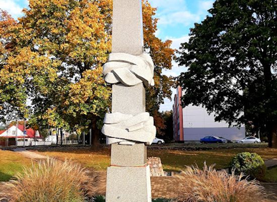 lithuania/jonava/landmark/partizanu-memorialas