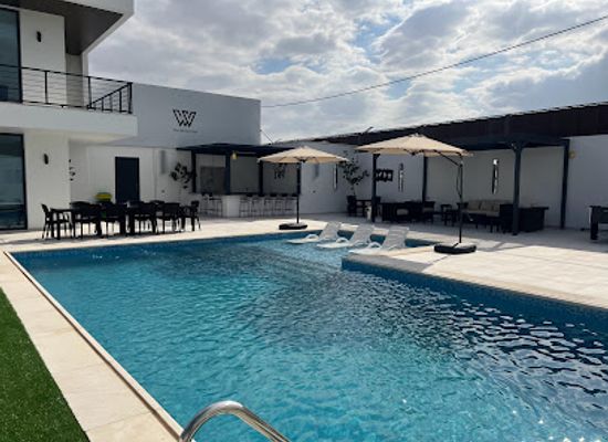 jordan/dead-sea/landmark/the-white-villa-jordan