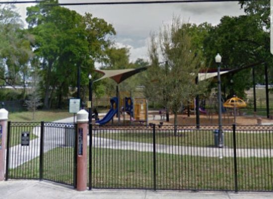 florida/orlando/landmark/z-l-riley-park