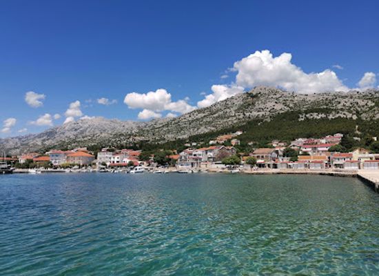 croatia/paklenica-riviera/landmark/starigrad-paklenica