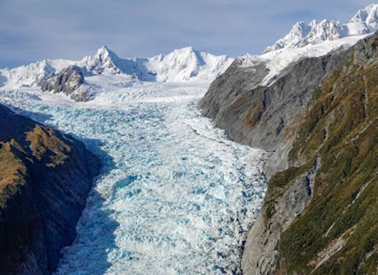 new-zealand/fox-glacier/landmark/glacier-helicopters-fox-glacier