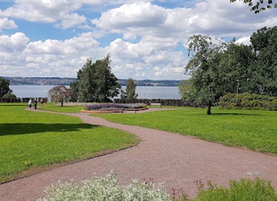 sweden/jonkoping/attraction/rosenlund-rosarium