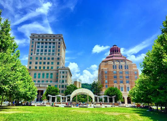 north-carolina/asheville-area/landmark/pack-square-park