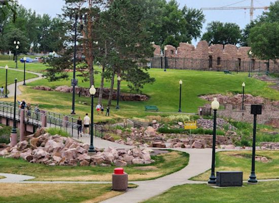 south-dakota/sioux-falls/historic-district/landmark/falls-of-the-big-sioux-river