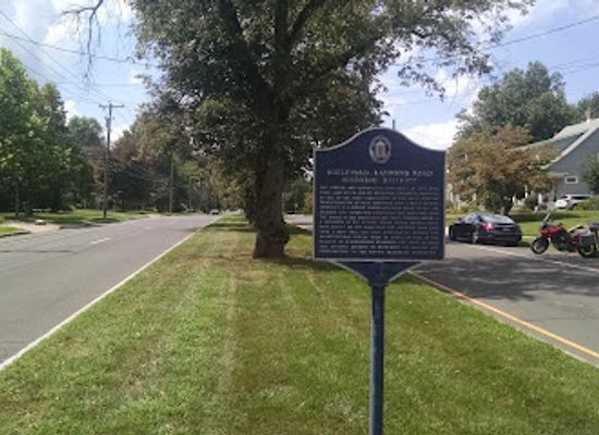 connecticut/west-hartford/landmark/boulevard-west-hartford-monument