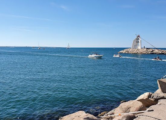 france/languedoc-coast/landmark/sunset-beach