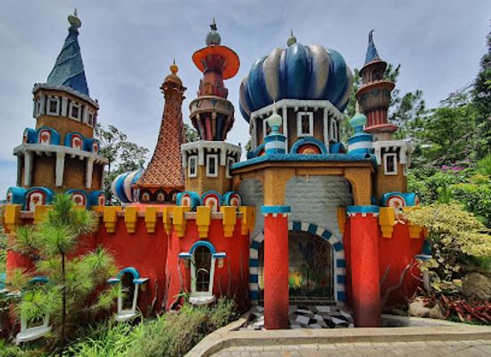 indonesia/bandung/landmark/famoso-garden
