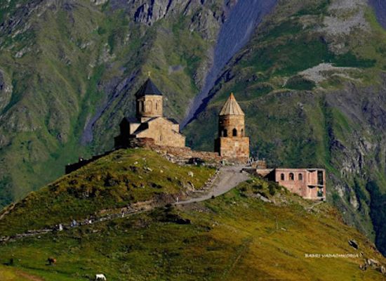 georgia/svaneti/landmark/mkinvartsveri