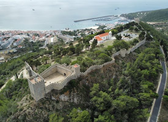 portugal/setubal/landmark/castelo-de-sesimbra