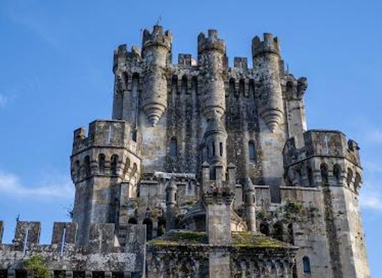 spain/basque-country/landmark/castillo-de-butron