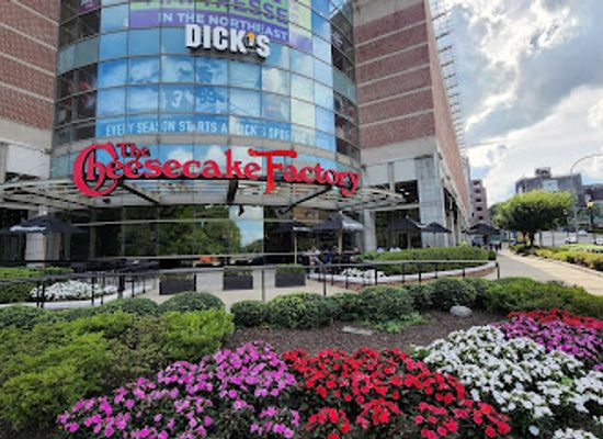 new-york/white-plains/landmark/the-cheesecake-factory
