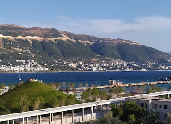 albania/vlora-region/landmark/yacht