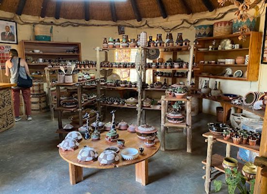 botswana/south-east-district/landmark/gabane-pottery