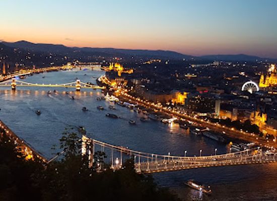 hungary/budapest/inner-city/landmark/gellert-hill