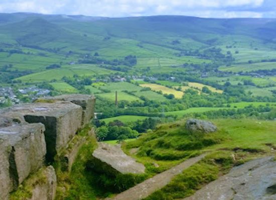 united-kingdom/peak-district/attraction/eccles-pike-2
