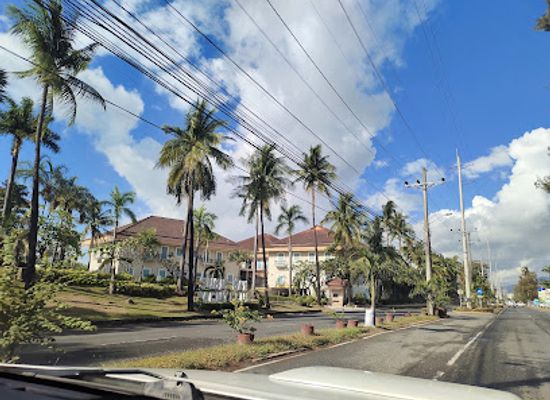 philippines/subic/landmark/subic-bay-yacht-club