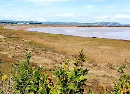 canada/acadian-peninsula/landmark/le-grand-derangement-expulsion-of-the-acadians-deportation-cross