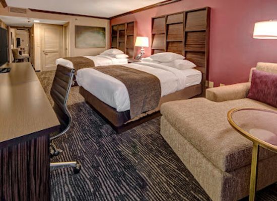 alabama/decatur/landmark/doubletree-by-hilton-hotel-decatur-riverfront
