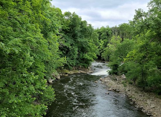 connecticut/housatonic-valley/landmark/bulls-covered-bridge