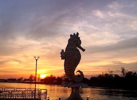 malaysia/miri/landmark/miri-waterfront