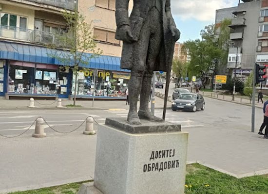 serbia/smederevo/landmark/spomenik-dositej-obradovic