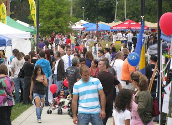 kentucky/bowling-green/landmark/bowling-green-international-festival