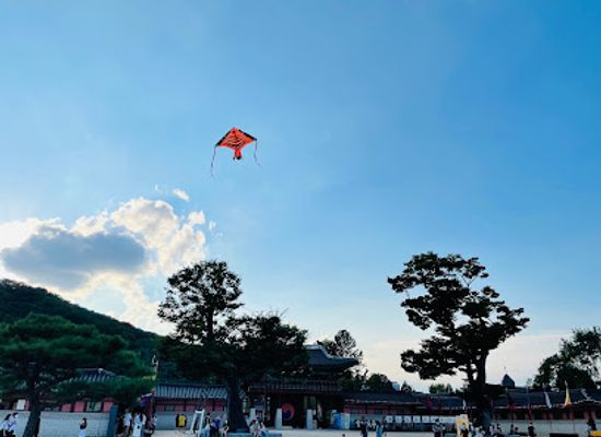 south-korea/suwon/landmark/hwaseong-haenggung-visitor-center