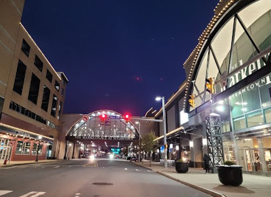 pennsylvania/scranton/landmark/cosmic-cinemas