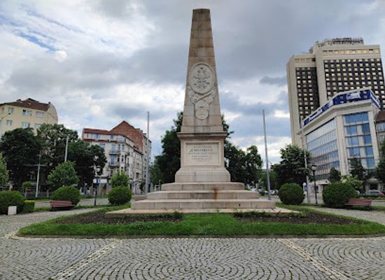 bulgaria/sofia-region/landmark/russian-monument-square