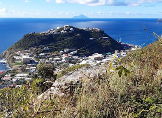sint-maarten/point-blanche/landmark/point-blanche-hill
