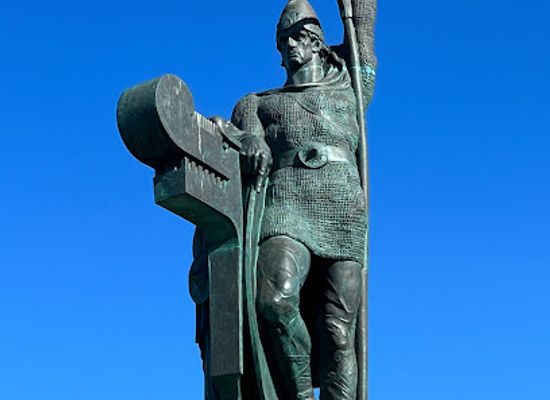 iceland/eastern-region/landmark/ingolfur-arnarson