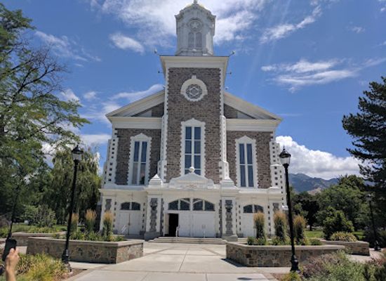 utah/logan/landmark/logan-tabernacle