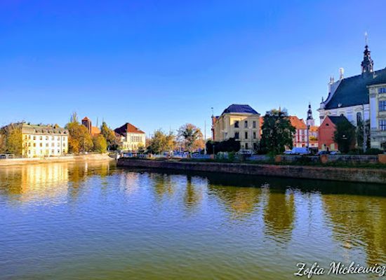 poland/wroclaw/landmark/parish-of-the-most-holy-name-of-jesus