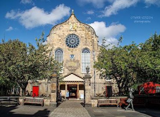 united-kingdom/edinburgh/attraction/canongate-kirk-2