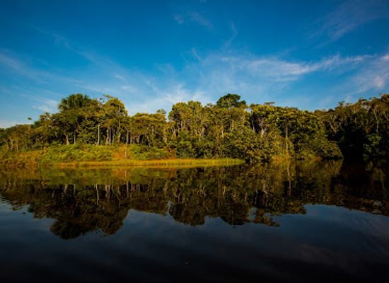 peru/loreto/landmark/delfin-amazon-cruises-relais-chateaux