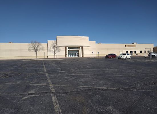 kansas/garden-city/landmark/garden-city-plaza