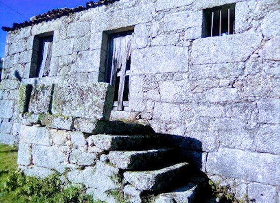 portugal/beira-alta/landmark/casa-tipica-da-beira-alta