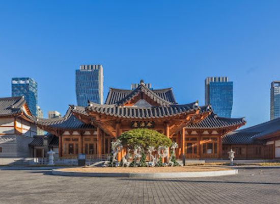 south-korea/incheon/songdo-international-business-district/landmark/songdo-hanok-village