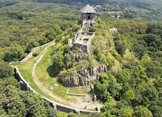 hungary/salgotarjan/landmark/salgoi-var