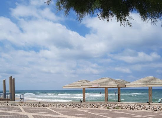 israel/haifa-beaches/landmark/playa-camel-en-haifa
