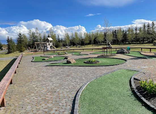 iceland/kopavogur/landmark/guomundarlundur