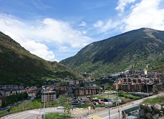 andorra/canillo/landmark/national-automobile-museum