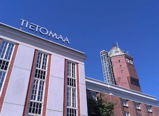finland/oulu/landmark/tietomaa-science-centre