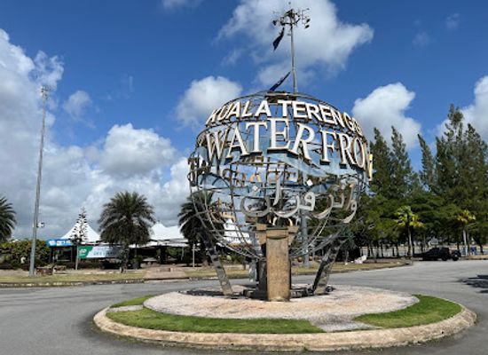 malaysia/kuala-terengganu/landmark/kuala-terengganu-waterfront