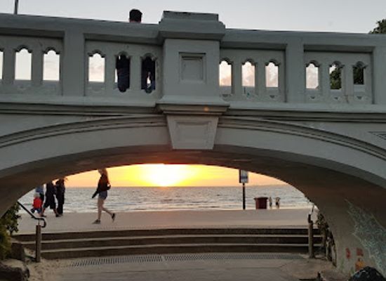 australia/melbourne/st-kilda/landmark/catani-archway